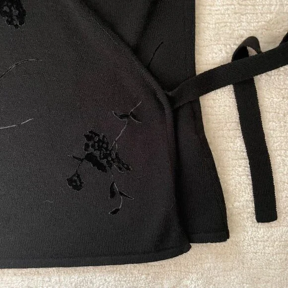 Jones New York Top Size 0P Black Wrap Knit Velvet Floral Vintage 1990s Elegant - Picture 11 of 14